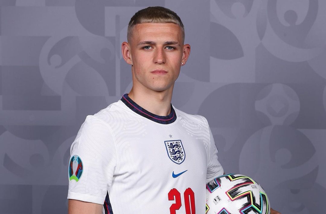 FB体育官方网站-法兰克福主教练盛赞年轻球员表现出色